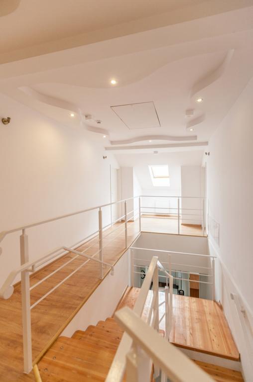 Dworek Poznan Bed & Breakfast Ngoại thất bức ảnh