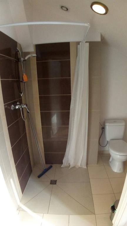 Dworek Poznan Bed & Breakfast Ngoại thất bức ảnh